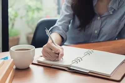 研發(fā)支出在資產(chǎn)負(fù)債表中的位置(研發(fā)支出在資產(chǎn)負(fù)債表哪個科目列式)